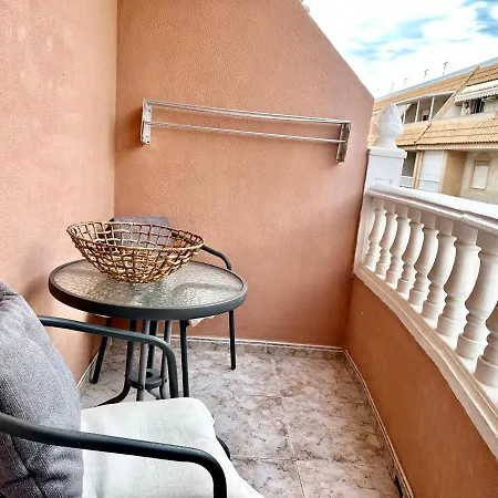 La Loma Apartment